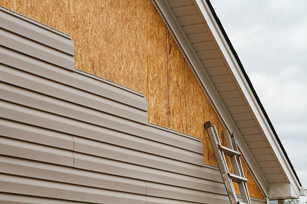 24/7 Emergency Vinyl Siding experts in Franklin, OH